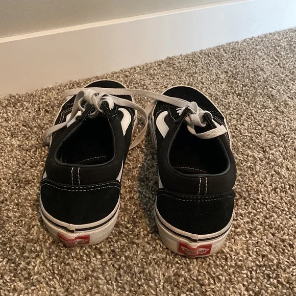 Old Skool Vans - Picture 2 of 3